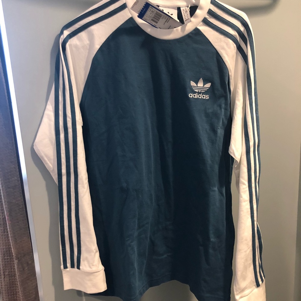 Adidas mens medium shirt